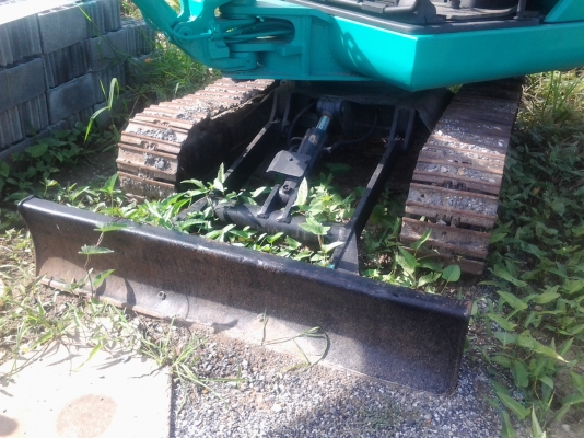 ขายแทรกเตอร์KOMATSU   PC  30 รุ้น7 สวยมากพร้อมใช้ของจริง