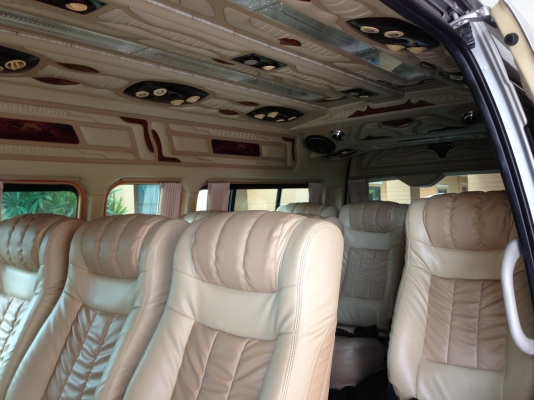 ขายรถตู้