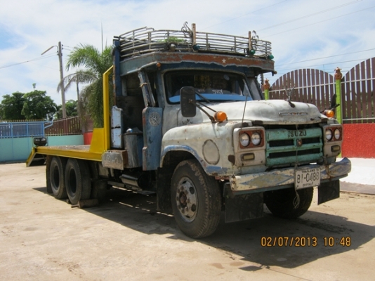 ขายรถบรรทุกสิบล้อ ทายลาดอีซูซู หน้ายาว เครื่อง 175 แรงม้า HO6C แน่นมากๆๆพวงมาลัยเพาเวอร์