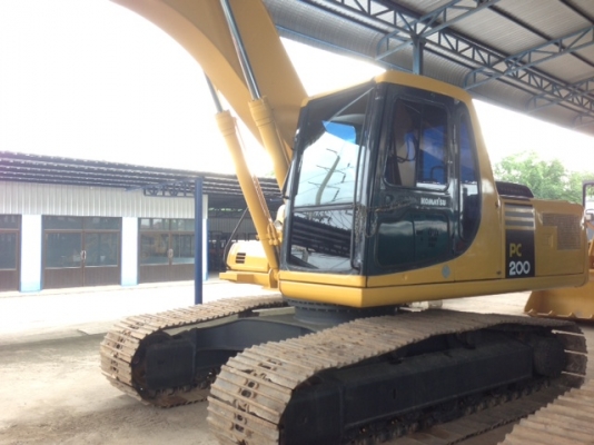 ขายรถแบคโฮ Pc200-6 ซีเรียลสูง รถพร้อมใช้ ช่วงล่างเต็ม ไฟฟ้าครบ ราคาต่อรองได้
