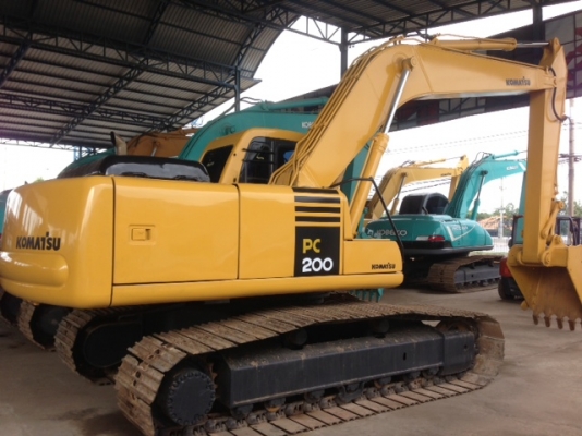 ขายรถแบคโฮ Pc200-6 ซีเรียลสูง รถพร้อมใช้ ช่วงล่างเต็ม ไฟฟ้าครบ ราคาต่อรองได้