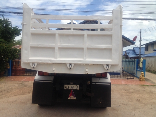 ขายหลงโบ 220 แรง ซีเรี่ยน TF-7607  เครื่อง 6D16 TF7607  เดิมๆๆทั้งคัน สนใจโทร 080-1151964