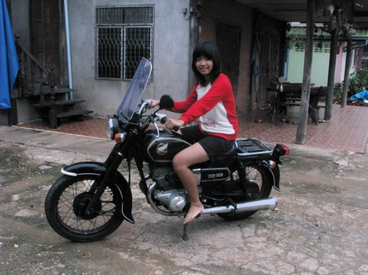 ตามหาเบาะยาว ฮอนด้า  CD 175 กระเป๋าใหญ่