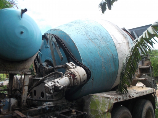 ขายด่วนรถสิบล้อโม้ปูนISUZUเครือง220แรงม้า5คิว2เพลา