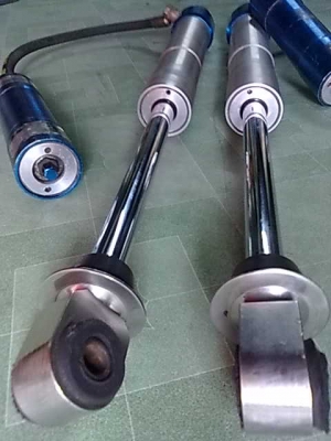 ขายโช็คซับแท็ง  AMD xtreme (ใส่รถกะบะ)