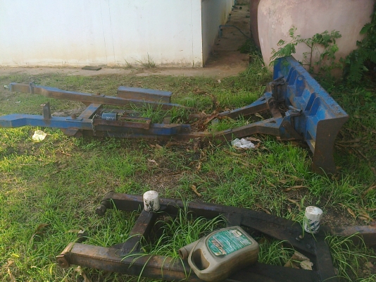 ดันดินราคาถูก 15,000 บาทติดต่อ  ตากันยา 081-423-9849