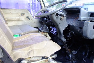 ขายหกล้อ ติดเครน สภาบดี เอกสานพร้อมโอน เครน ทาดาโน รุ่นใหม่ ท้อง V 2.5 ตัน 3 ปอก auto