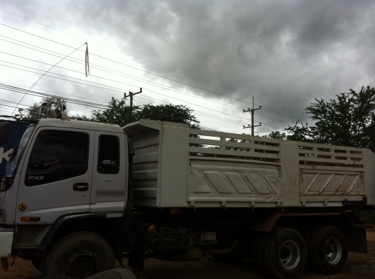 ขายอิซูซุ270 พร้อมระบบลากลูก1650000. ด่วน