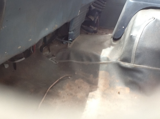 ขายด่วน ROCKY เครื่อง6bd1 ยาง900/20เบรคลมดัน ขายที่650000วางเงินที่250000รับรถไปทำงานได้เลยเงื่อนไขไม่ยุ่งยากโทรเลยครับ