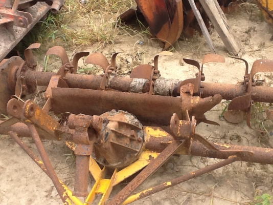 ขายเหมา โรตารี่ 8 ตัวขายตามสภาพถูกๆ ตกตัวละ 7000 บาทเหมา 50000 บาทครับ