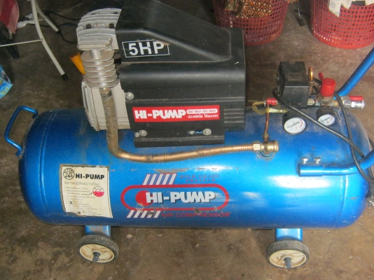 ขายด้วนปั้มลมขนาดใหญ่ไดร์ปั่น5.5แรงรอบเร็ว