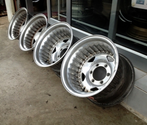 ขายล้อ CENTERLINE แท้ USA ขอบ 15 หน้า9 หลัง10 6 รู สเปคโหด ออฟลึกมากก