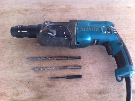 สว่านโรตารี่3ระบบ MAKITA รุ่น HR2470F สภาพใหม่ ราคาถูกๆ