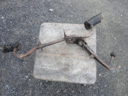 ขอบคุณ พ.เสือ ขายพักเ้ท้าหน้า K-125 แท้ ราคาถุก  สนใจโทร.081-005-8785