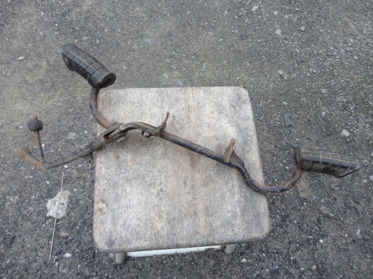 ขอบคุณ พ.เสือ ขายพักเ้ท้าหน้า K-125 แท้ ราคาถุก  สนใจโทร.081-005-8785