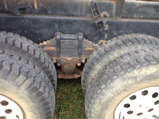 ขาย10ล้อ2เพลาดั๊ม สวยๆเดิมบางทั้งคัน ISUZU ROCKY 240"นางฟ้า"แท้ ปี39 FXZ23NFPF-R  เครื่องเดิม6SD1 240HP ฟิตไม่มีหลวมไม่มีเยิ้ม ช่วงล่างเดิมคัสซสวยเดิมไม่มีบวมกริ๊ปๆ กระบะดั๊มสามมิตรลอนเฉียงสภาพสวยไม่ผุไม่บุบไม่หัก ยางดี10เส้น หัวบางเดิมภายในสวย