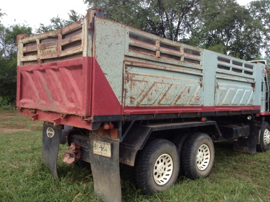 ขาย10ล้อ2เพลาดั๊ม สวยๆเดิมบางทั้งคัน ISUZU ROCKY 240"นางฟ้า"แท้ ปี39 FXZ23NFPF-R  เครื่องเดิม6SD1 240HP ฟิตไม่มีหลวมไม่มีเยิ้ม ช่วงล่างเดิมคัสซสวยเดิมไม่มีบวมกริ๊ปๆ กระบะดั๊มสามมิตรลอนเฉียงสภาพสวยไม่ผุไม่บุบไม่หัก ยางดี10เส้น หัวบางเดิมภายในสวย