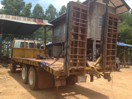 ISUZU ROCKY 175 HP 6BG1 รถหัวยาวหางปลาสิบล้อเพลาเดียว มีหางท้ายลาดขึ้นรถเกี่ยวครบพร้อมใช้งาน ใช้ลาก PC 200 ได้เลยครับ เครื่องแน่นแรงดีไม่มีเยิ้ม ภายในเก๋งคอนโซสวยครบ พวงมาลัยเพาเวอร์ ช่วงล่างแน่นดี ยางสภาพดี 10 เส้นประมาณ 70\% พร้อมใช้งาน เอกสารทะเบียนภาษี ISUZU ROCKY 175 HP 6BG1 รถหัวยาวหางปลาสิบล้อเพลาเดียว มีหางท้ายลาดขึ้นรถเกี่ยวครบพร้อมใช้งาน ใช้ลาก PC 200 ได้เลยครับ เครื่องแน่นแรงดีไม่มีเยิ้ม ภายในเก๋งคอนโซสวยครบ พวงมาลัยเพาเวอร์ ช่วงล่างแน่นดี ยางสภาพดี 10 เส้นประมาณ 70\% พร้อมใช้งาน เอกสารทะเบียนภาษี