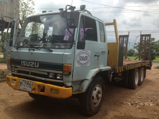 ISUZU ROCKY 175 HP 6BG1 รถหัวยาวหางปลาสิบล้อเพลาเดียว มีหางท้ายลาดขึ้นรถเกี่ยวครบพร้อมใช้งาน ใช้ลาก PC 200 ได้เลยครับ เครื่องแน่นแรงดีไม่มีเยิ้ม ภายในเก๋งคอนโซสวยครบ พวงมาลัยเพาเวอร์ ช่วงล่างแน่นดี ยางสภาพดี 10 เส้นประมาณ 70\% พร้อมใช้งาน เอกสารทะเบียนภาษี ISUZU ROCKY 175 HP 6BG1 รถหัวยาวหางปลาสิบล้อเพลาเดียว มีหางท้ายลาดขึ้นรถเกี่ยวครบพร้อมใช้งาน ใช้ลาก PC 200 ได้เลยครับ เครื่องแน่นแรงดีไม่มีเยิ้ม ภายในเก๋งคอนโซสวยครบ พวงมาลัยเพาเวอร์ ช่วงล่างแน่นดี ยางสภาพดี 10 เส้นประมาณ 70\% พร้อมใช้งาน เอกสารทะเบียนภาษี