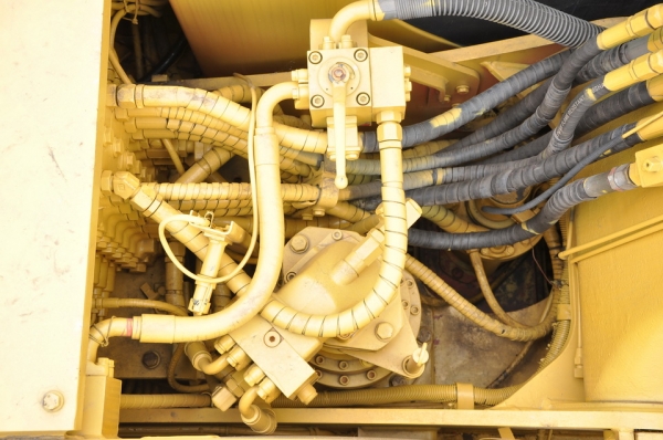 KOMATSU  PW 150-6  SN  K34025