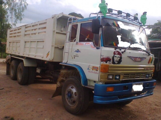 ขาย HINO  SOMO 227ดั๊มสามมิตร สภาพสวยพร้อมใช้ ติดต่อได้ที่คุณ อ๊อฟ พิจิตร 086-737-9991