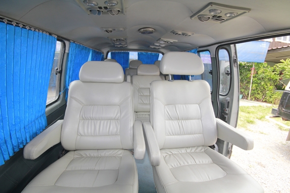 ขายแล้วครับ ไปรับใชนักเรียนที่ชุมแพ