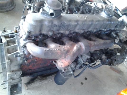 Hino เครื่อง EH700 เพิ่งยกลงครับ ฟิตใหม่เสร็จละคับ