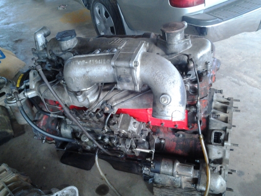 Hino เครื่อง EH700 เพิ่งยกลงครับ ฟิตใหม่เสร็จละคับ