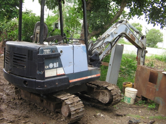 ขายด่วน!!!รถขุด คูโบต้า kx-021 ลดราคาเหลือ175,000 บาทครับ