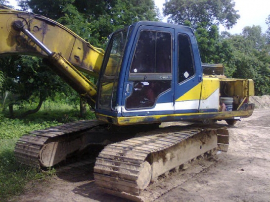 ขายKOBELCO SK 200M3 สภาพพร้อมใช้ เอกสารอิมวอย ติดต่อได้ที่คุณอ๊อฟ พิจิตร 086-737-9991