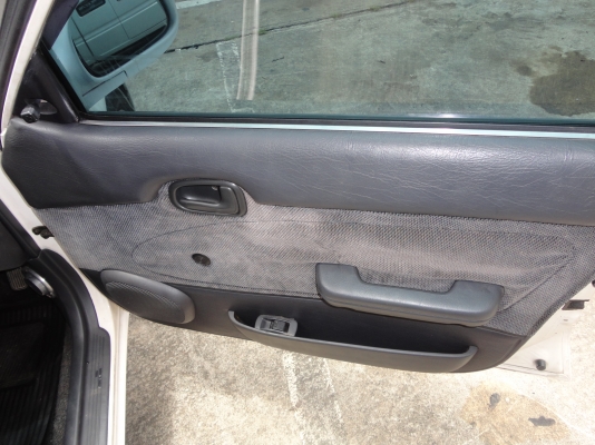 ขายโตโยต้าสามห่วง รถอำมตะ เครื่อง 1300 cc 85000 บาท ขายโตโยต้าสามห่วง รถอำมตะ เครื่อง 1300 cc 85000 บาท