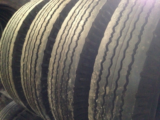 ยางใหม่ๆ