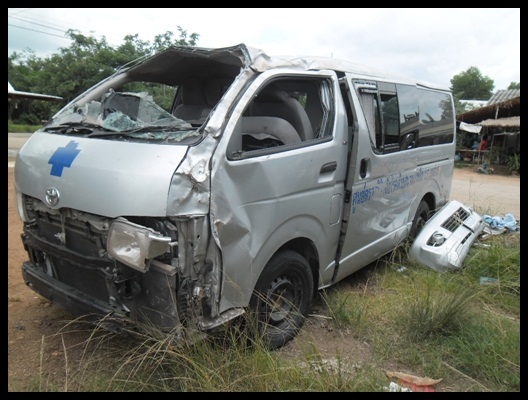 รถตู้โตโยต้า ขายตามสภาพ เครื่องติดได้ขับได้ ขายด่วนๆ