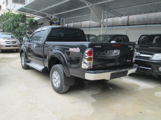 vigo 3.0E MT Prerunner Extra Cab สีดำ ปี2008