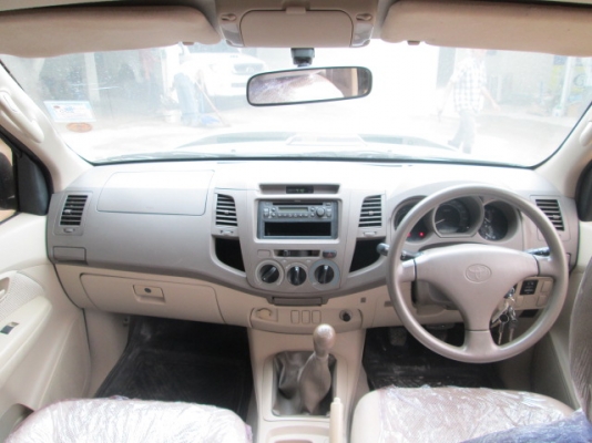 vigo 3.0E MT Prerunner Extra Cab สีดำ ปี2008