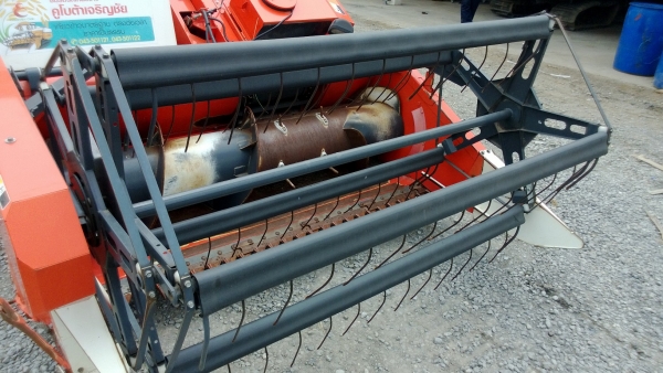 มาแล้ว รถเกี่ยวข้าว KUBOTA DC 60 ชั่วโมงน้อยสุดๆ  สภาพเหมือนใหม่พร้อมใช้สุดๆ