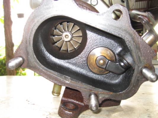 ขายเทอร์โบ td04l 6,500 สภาพตามรูปเก่าญี่ปุ่น