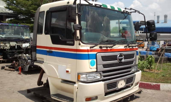 หัวเก๋ง 6/10 ล้อ HINO ISUZU UD FUSO ราคาพิเศษ!!! หัวเก๋ง 6/10 ล้อ HINO ISUZU UD FUSO ราคาพิเศษ!!!