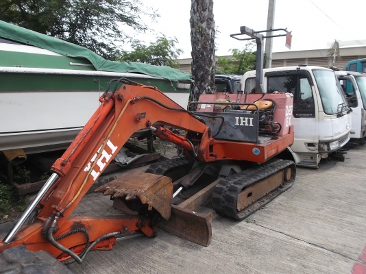 ต้องการขายรถแม็คโคร