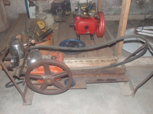 ขายปั๊มน้ำแรงสูง 3 สูบ 1,200 บาท