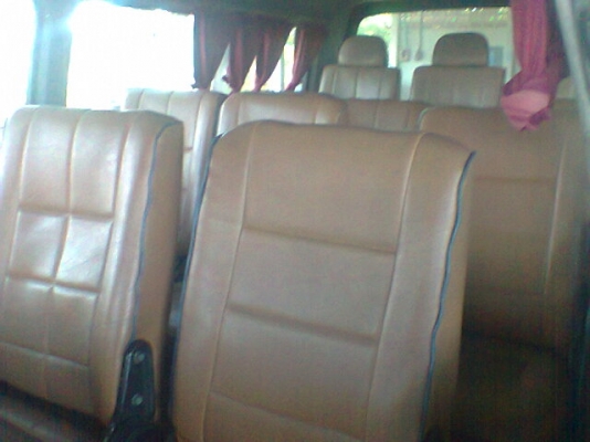 ขายรถตู้นิสสัน สภาพพร้อมใช้งาน  ราคาถูก