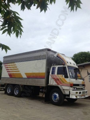 นาทีทองครับ***รถบรรทุก 10 ล้อ ตู้เปียก ยี่ห้อ ISUZU รุ่น ROCKY