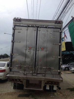 นาทีทองครับ***รถบรรทุก 10 ล้อ ตู้เปียก  ยี่ห้อ ISUZU รุ่น ROCKY