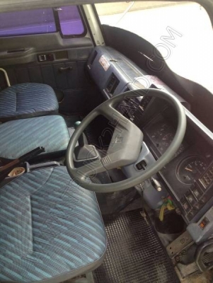 นาทีทองครับ***รถบรรทุก 10 ล้อ ตู้เปียก  ยี่ห้อ ISUZU รุ่น ROCKY