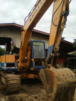 ต้องการขายรถแบคโคร KOMATSU PC 120-3