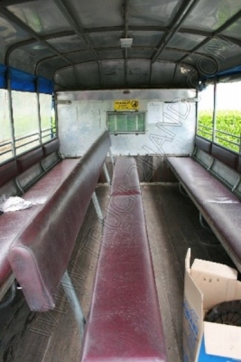 รถบรรทุกโดยสาร 6 ล้อ ยี่ห้อ ISUZU รุ่น NKR 130 แรงม้า รถบรรทุกโดยสาร 6 ล้อ ยี่ห้อ ISUZU รุ่น NKR 130 แรงม้า