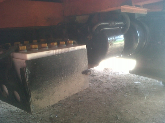 -ขายด่วน KM779 เครื่อง117 แรง ยาว 5.50 เมตร ยาง8.25 รถบ้านเดิมๆๆ -ขายด่วน KM779 เครื่อง117 แรง ยาว 5.50 เมตร ยาง8.25 รถบ้านเดิมๆๆ