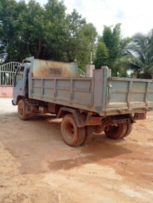 Isuzu NPR120 ดั้มสามมิตรห้างแท้ปี 42