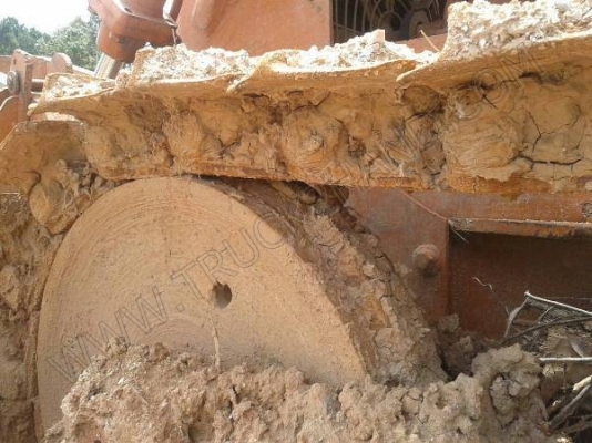 รถแทรกเตอร์ ยี่ห้อ KOMATSU รุ่น D50A