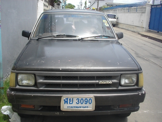 ขายMAZDA B2000 แวนเจาะทะลุ
